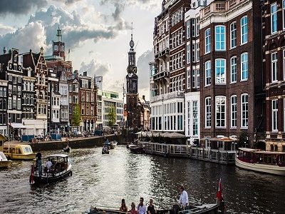 amsterdam-4388160_960_720